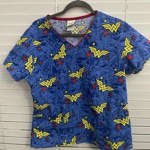 Wonder Woman scrub top medium